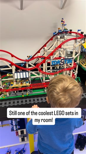 Super Lego Dad on Instagram: "Works way better than the Loop coaster also! I’ll be honest I put a light kit on this and felt like it jammed so much more. Maybe I’ll take it apart and rebuild it? Who am I kidding - I have plenty to build 🤣🤣🤣 What’s a favorite set in your LEGO room? . . Follow @super_lego_dad for all the Brick Fun!"