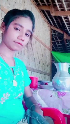 Floral Patterns and Rustic Decor Inspiration