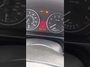 Resetting the tire pressure on a BMW 3 Series