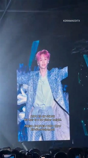 Ziyu is on stage he's looking so damn pretty so unreal #revengedlove #tianxuning #ziyu #shorts #fyp