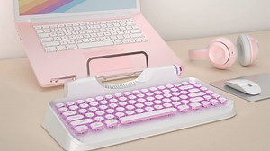 Not to mention Rymek's stunning dynamic backlit that can brighten the night and light up your happiness. ✨✨✨ . Tag your friends who would be interested in it! 😍😍😍 #vinpok #techweek #iphoneaccessories #deskgadgets | Vinpok