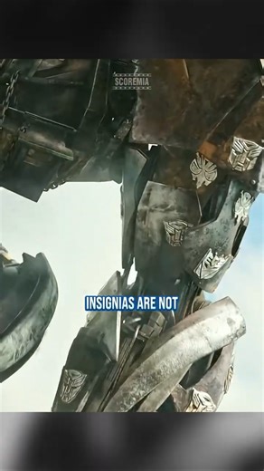 This is how insignias are treated across different Transformers universes #transformers #g1