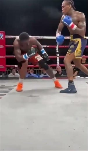 Shocking Power Punch Caught on Camera! The Hit That Stunned the Arena!