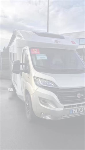 🚐 Bürstner T644 G Lyseo TD Privilege - Profilé d’occasion Envie de voyager avec confort et élégance ? Ce Bürstner T644 G Lyseo TD Privilege, mis en circulation en 2021, avec seulement 19 668 km, n’attend plus que vous ✨ Apprécié pour son agencement spacieux, son lit de pavillon, son salon convivial et la qualité de finition Bürstner, c’est le compagnon idéal pour vos escapades en toute sérénité. 👉 Envie d’en savoir plus ? Découvrez le prix et la fiche complète du véhicule ici : https://www.ets