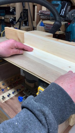 Router | Router Table | Roundover | Butt joint Using the handmade router table to apply a round over to this 90 degree butt joint. . Want to see more? . Follow @whaley.woodworks 🐳 If you have ideas you’d like bringing to life then get in touch, I can help … . Email: woodworkswhaley@gmail.com WhatsApp: 07553 774333 #w#woodworkingw#woodworkw#woodw#woodworkerw#woodenh#handmadef#furniturem#makert#toolsm#makitastanley