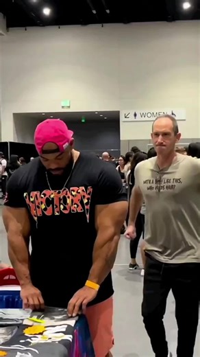 真是个强壮的男人啊