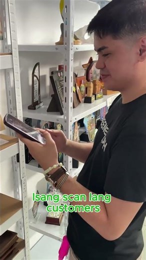 SCAN ME turned into SCAM ME