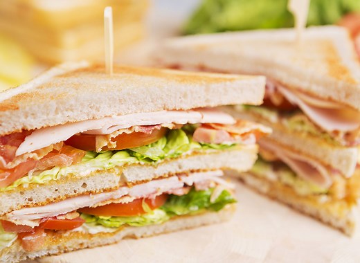 I Tried the Club Sandwich at 4 Chains and Found the Absolute Best