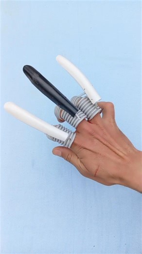 Fabriquer les griffes du loup 😱😱😱