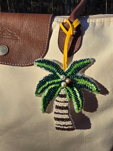 Handmade Beaded Palm Tree Keychain – Tropical Keychain, Green Beadwork Charm, Summer Beach Accessory - Etsy