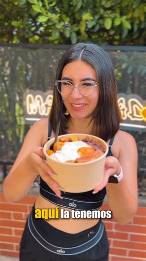 🚧MALPARADOS🚧 HAMBURGUESERIA 🍔 on Instagram: "La Paisita 🇨🇴🔥 Arroz blanco 🍚 Frijoles rojos 🫘 Trocitos de chicharrón 🐷🔥 Maduro frito 🍌 Huevo frito al estilo rústico 🍳 Un plato nuevo, lleno de sabor de casa 🤤 Disponible por tiempo limitado. Pídelo por tan solo 18k con limonada incluida 😁 📍 Al lado de la Unisangil #LaPaisita #NuevoEnMalparados #TiempoLimitado #SaborDeCasa #PlatoCompleto #Santander"