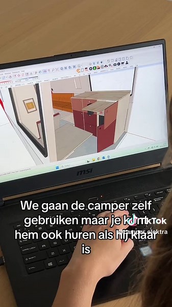 Een waterongevallenvoertuig is een voertuig waarmee de brandweer reddingswerkzaamheden kan uitvoeren te water! Het is dus een Mercedes Sprinter uit 2005 (euro 3 motor) met ongeveer 23.000 km gelopen. Uiteindelijk willen we zelf met de camper weg maar kun je deze ook huren! De volgense video gaan we het oude interieur eruit halen! #camper #camperbouwen #brandweerauto #vanlife #klussen #diy #voorjou #voorjoupagina #kamperen