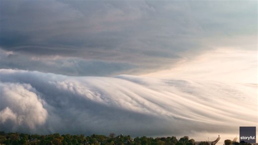 Watch: 'Fog tsunami' rolls over Lake Michigan