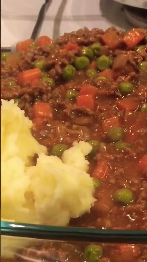 Traditional Cottage Pie! Minced beef & mashed potatoes 😋🏴󠁧󠁢󠁳󠁣󠁴󠁿 #comfortfood