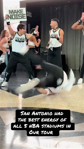 San Antonio had the best energy of the 5 NBA stadiums on our tour. #sacramentokings #denvernuggets