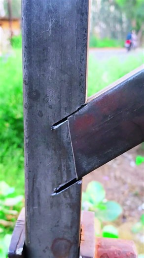Did you know before how joints are made in staircase railing pipes?