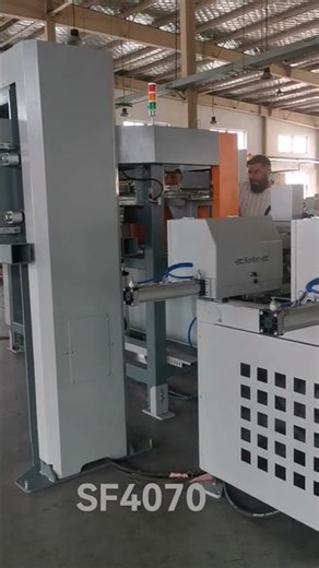 SF4070 pallet collar pinning stacking machine