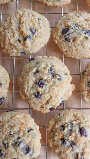 Cottage cheese chocolate chip cookies 🍪✨ Soft, chewy, with added protein… these disappear in under 10 minutes! Teen-tested, mom-approved, and perfect for when you want a sweet treat that feels a little less naughty. Save this one—you’ll be making these on repeat. 😄 Comment “recipe” and I’ll send it to you or find the details here https://homemadeheather.com/cottage-cheese-cookie-dough-dip-viral-recipe/ Ingredients: * ¼ cup butter, softened * ⅓ cup brown sugar * 1 large egg * ½ cup 2% cottage c