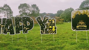 Happy Birthday Yard Sign with Stakes，LED Lights and Personalized Happy Birthday Signs, Waterproof Lawn Outdoor Birthday Decoration Party Supplies