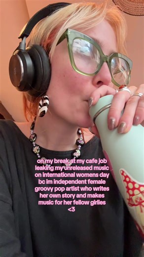 Tabi Gervis (@tabigervis)’s video of Music Tiktok