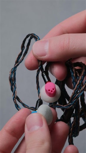 Cat's Paw Vismus | Beautiful earbuds with balanced sound