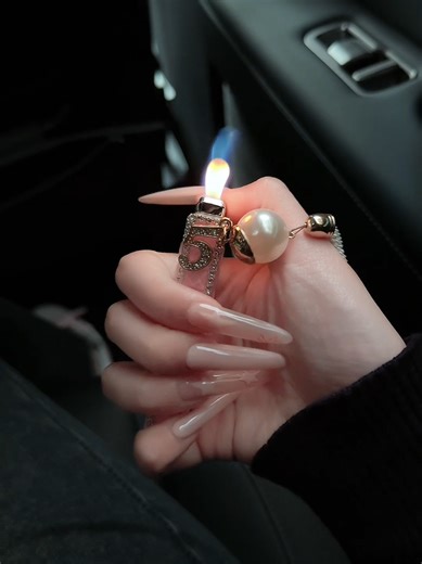 Stolen frosting draws treasure maps on notebooks—flame-toasted areas reveal chocolate-colored markings.#tiktokshopholidayhaul #foryou #fyp #2026 #gifts