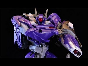 Beast Hunters Shockwave Review ( Voyager Class Transformers Prime )
