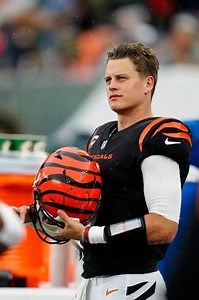 Joe Burrow: Rookie card| Stats| Twitter| Bengals jersey - sportsjone