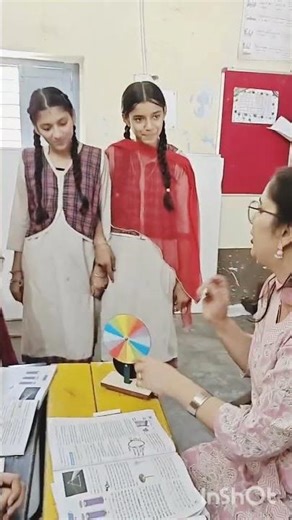 DIY Newton Disc | Science Activity by Class 8 Students#viral #youtubeshorts #trending #shorts
