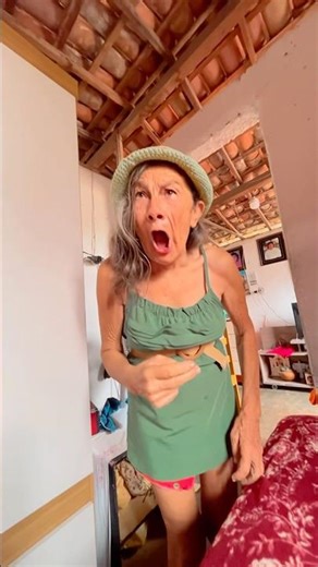 A leather bag 👜 pt.2 #gift #inheritance #familycases #shortvideo #humor #comedy #shortstory