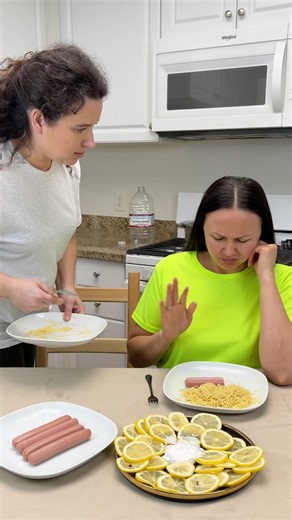 We all have that one friend… 😂 #relatable #funny #kitchengadgets #humorvibes