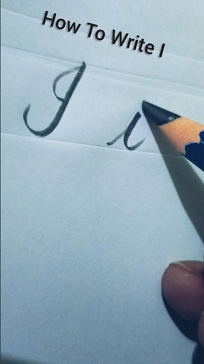 How to Write I in Cursive | Capital and Small I #handwriting #calligraphy #cursive