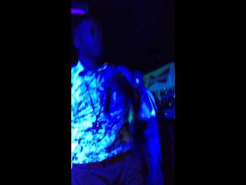 Maxi Priest I just want to be close to you (Live)