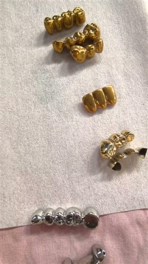 Hongfeng VAC Vacuum PVD Coating Machine Zirconium Nitride Arc Ion Plating Equipment for Dentures