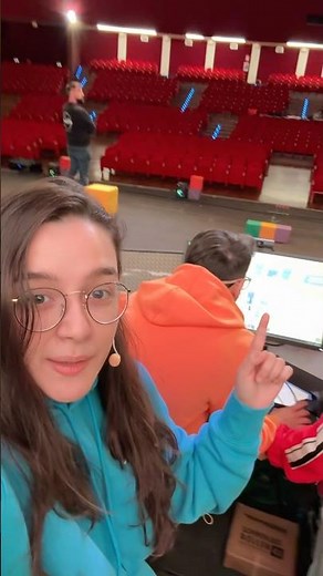 Roby Jenny and LORE at the Theater!