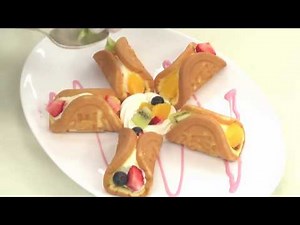 【スイーツレシピ】ワッフルのお花プレート