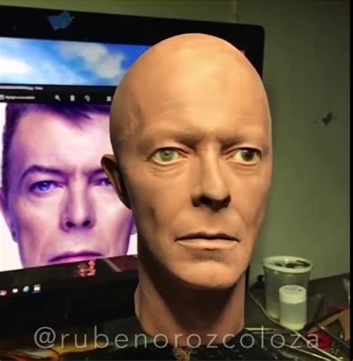 Creating Realistic David Bowie Sculpture with Chavant Plastiline