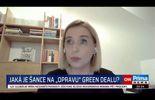 20K views · 252 reactions | Nevím, jestli jsem evropská raketa, ale jistě vím, že konkurenceschopnost Evropy a lepší život lidí nezajistíte glosováním v televizi a fotkama s veterány na Instagramu. Slíbila jsem, že udělám maximum, aby český hlas byl v Evropě slyšet. A je jedno zda jde o auta, rozpočet, více peněz Erasmus nebo nebo další rozumné změny. | Danuše Nerudová | Facebook