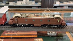 Ed eccola in azione... la locomotiva più attesa del 2019! #märklin59520 #nonna #märklin #modelleisenbahn #ferromodellismo | Carrara Modellismo | Facebook