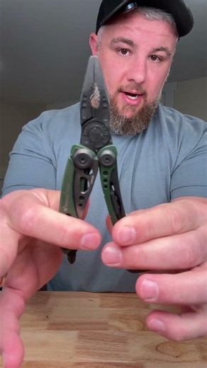 Leatherman Skeletool 7-in-1 EDC #leathermantools #pocketknife #multitool