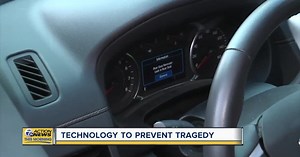 Technology parents can use to set reminders that children are in the car
