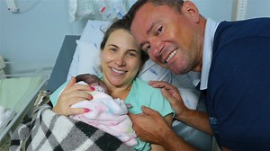 3.8M views · 127K reactions | Parto Normal: Maya Paludo Inscreva-se no nosso canal do YouTube: https://bit.ly/2BbHgap Instagram: https://www.instagram.com/triarte_produtora/?hl=pt-br Link da Música: https://www.youtube.com/watch?v=tjfqTseH_u0 | Triarte Produtora | Facebook