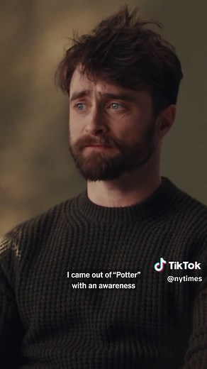 Daniel Radcliffe returns to Broadway in “Every Brilliant Thing,” with a message of hope “that might be vital for somebody to hear.” We sat down with him to discuss, and he shared his love for “The Simpsons,” which books he is reading to his son and more. Read our interview at the link in our bio. #DanielRadcliffe #EveryBrilliantThing #HarryPotter #DrSeuss #TheSimpsons