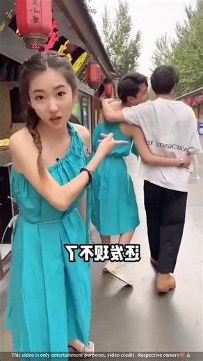 He Held the Wrong Hand… Wait Till He Realizes!😂