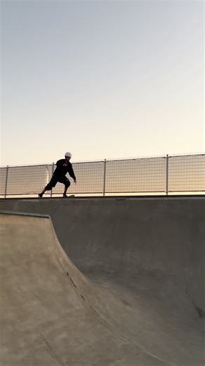 One line 🌆 #skateboard #skate