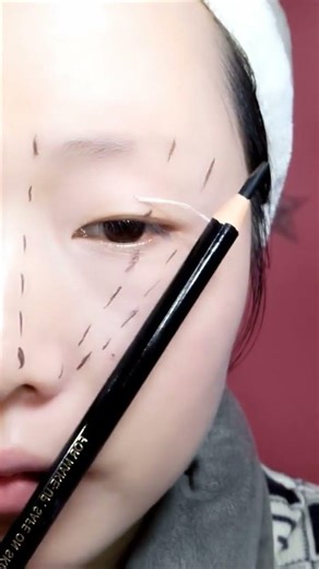 Eyeliner tutorial for beginners/Eye Makeup for Work / School