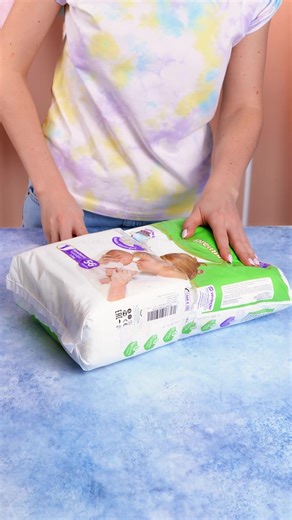 So cute! Baby shower gifts ideas with diapers! 🍼 #hacks #fyp #babyshower #gifts