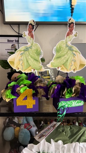 #custompinata #pinatas #pinata #partygames #partydecor
