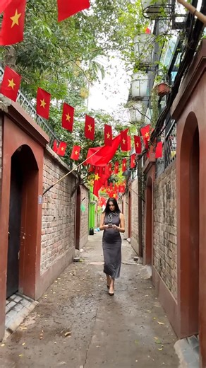 Ralph | Hanoi Apartments & Real Estate on Instagram: "One of the most expensive neighborhoods in Tay Ho.."