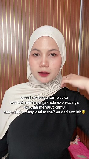 pokoknya ada exo exo nya deh @EXO #exo #exol #trending #hijab #katakunci